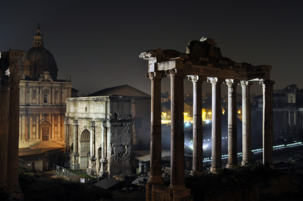 Clara Walker studying in Rome, Italy